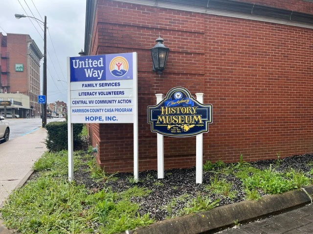 ਕਲਾਰਕਸਬਰਗ ਇਤਿਹਾਸ ਮਜ਼ੀਅਮ ਨੇ ਸਾਂਝਾ ਕੀਤਾ ਸਥਾਨਕ ਇਤਿਹਾਸ ਇਕੱਠਾ ਕਰਨ ਦਾ ਅਹਵਾਲ