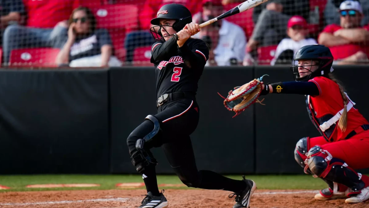 ਲੂਈਜੀਆਨਾ ਸਨ ਬੈਲਟ ਖੇਡਾ ਦੀ ਸ਼ੁਰੂਆਤ ਸਾਊਦਰਨ ਮਿਸ ਨਾਲ