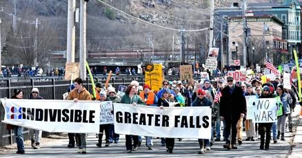 ਬ੍ਰੈਟਲਬੋरो 'ਚ ਤੀਜੀ ਨੋ ਕਿੰਗ੍ਸ ਕਰਹੂ ਮਾਰਚ ਵੱਡੀ ਸੰਖਿਆ 'ਚ ਲੋਕਾਂ ਨੇ ਕੀਤਾ ਹਿੱਸਾ