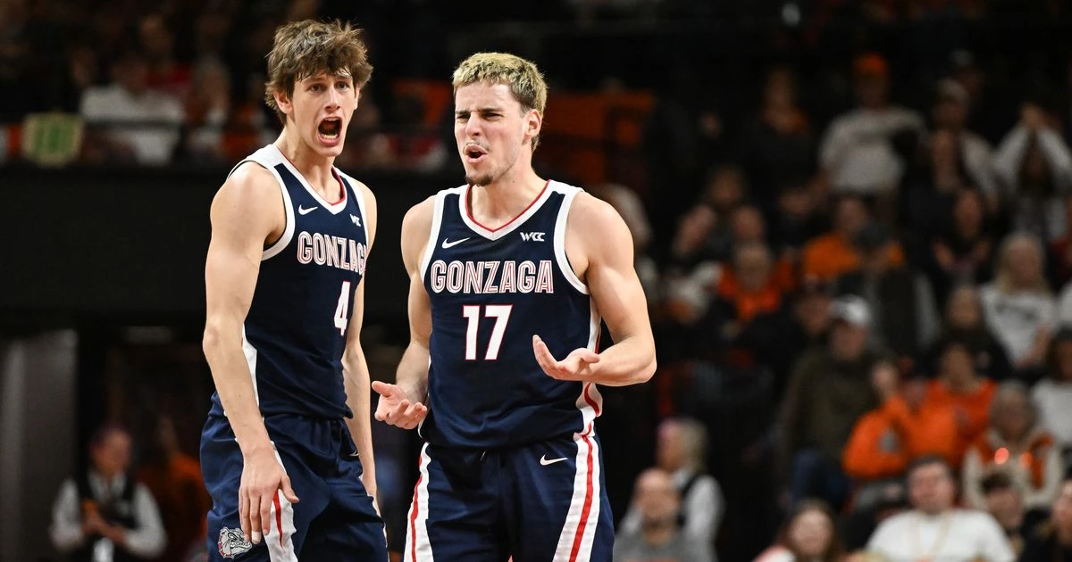 ਗੋਂਜ਼ਾਗਾ ਦੀ ਫ੍ਰੈਸ਼ਮੈਨ ਜੋੜੀ ਨੇ ਅੰਤ ਵਿੱਚ ਅਹਿਮ ਭੂਮਿਕਾ ਨਿਭਾਈ