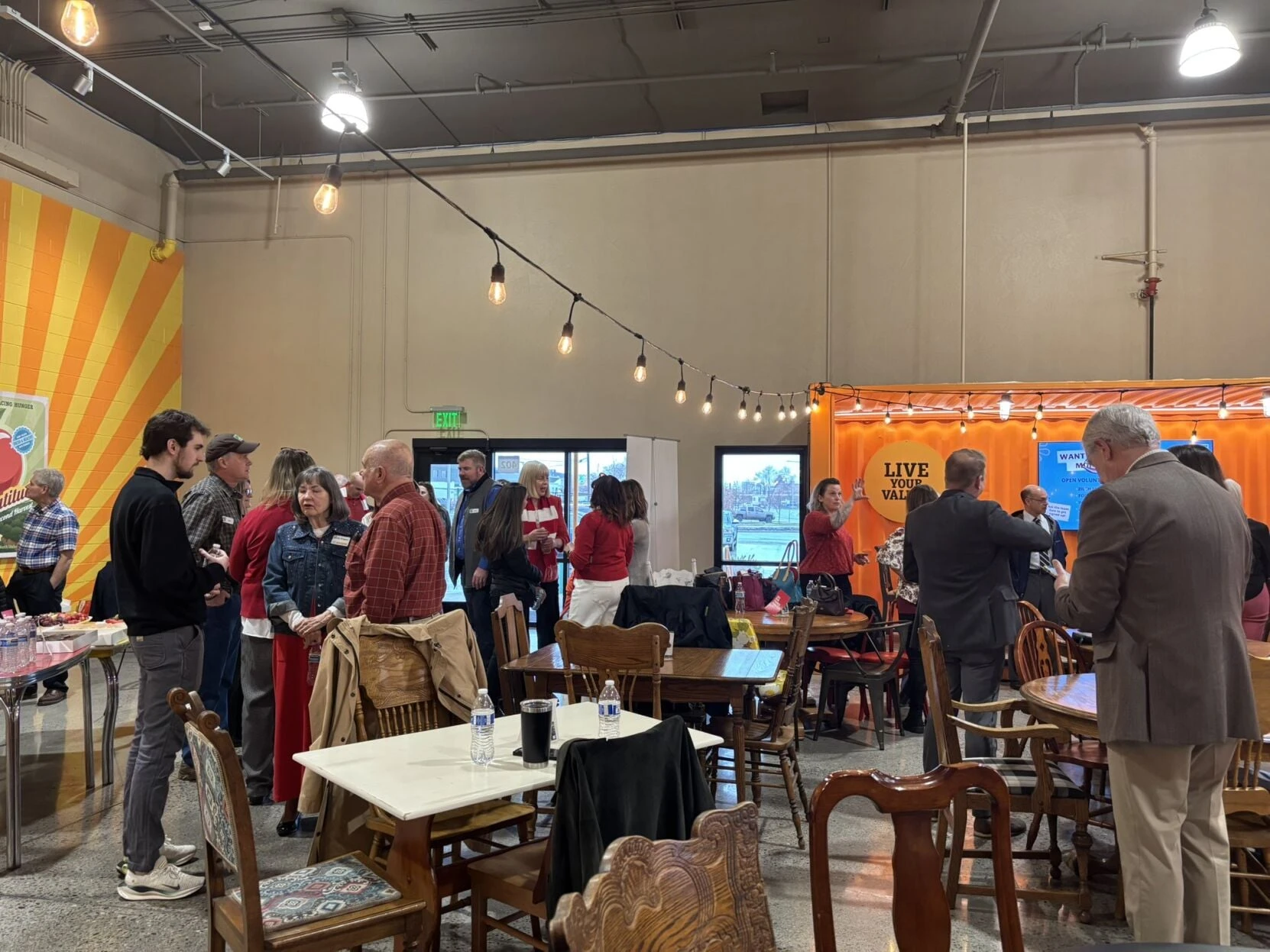 ਸਪੋਕੇਨ ਦੀ ਪਹਿਲੀ ਦਾਨ ਮਸ਼ੀਨ ਨੇ ਸਥਾਨਕ ਸੰਗਠਨਾਂ ਲਈ ੨੨੮ ਹਜ਼ਾਰ ਡਾਲਰ ਇਕੱਠੇ ਕੀਤੇ