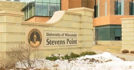 ਵਿਸਕਾਂਸਿਨ ਯੂਨੀਵਰਸਿਟੀਆਂ ਨੇ ਆਨਲਾਈਨ ਏਆਈ ਕੋਰਸ ਸ਼ੁਰੂ ਕੀਤਾ