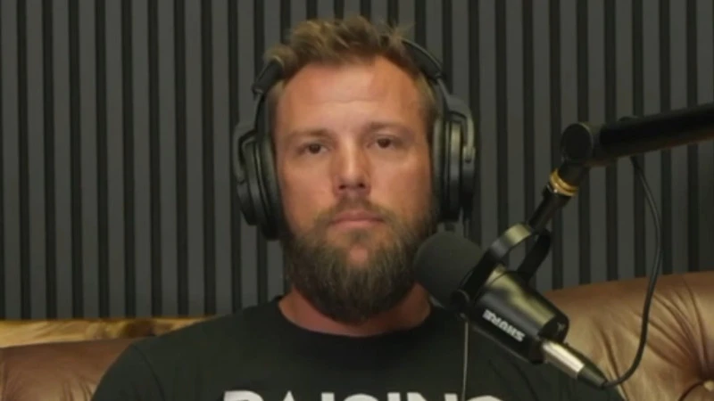 ਫਲੋਰੀਡਾ 'ਚ ਫਾਇਰਚੀਫ ਸਟੀਫਨ ਡੇਵਿਸ ਨੂੰ ਟੀਕਾਕਰਨ ਦੇ ਹਕ ਵਿੱਚ ਖੜੇ ਹੋਣ ਕਰਕੇ ਕੱਢਿਆ ਗਿਆ