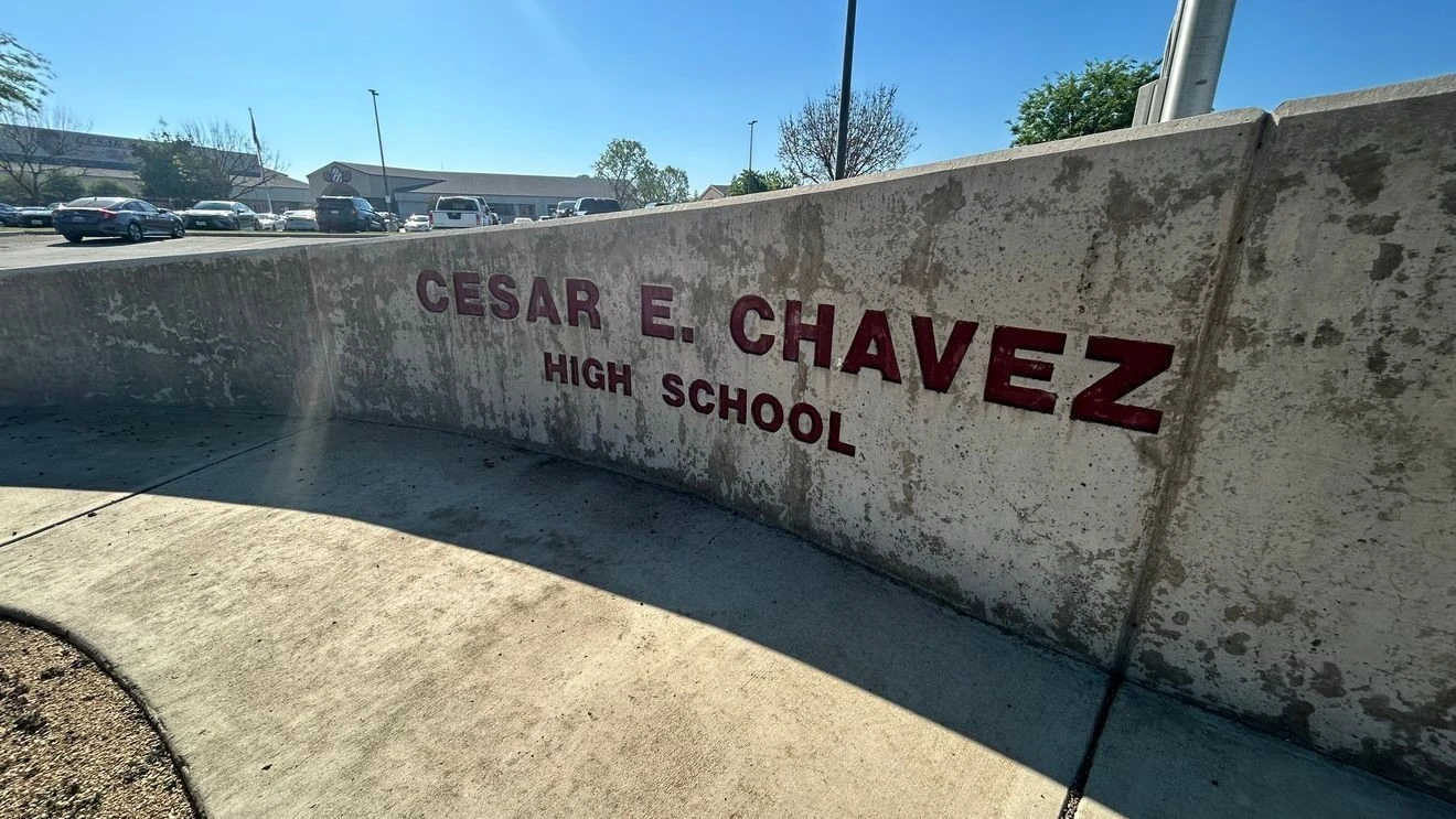 ਸੇਜ਼ਰ ਚਾਵੇਜ਼ ਸਕੂਲ ਦਾ ਨਾਮ ਬਦਲਣ 'ਤੇ ਵਿਸ਼ੇਸ਼ ਮੀਟਿੰਗ