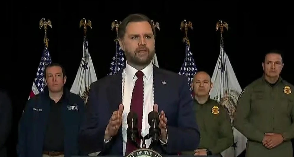 ਵੈਂਸ ਨੇ ਇਰਾਨ ਨਾਲ ਬਾਤ ਚੀਨ ਲਈ ਪਾਕਿਸਤਾਨ ਜਾ ਰਿਹਾ