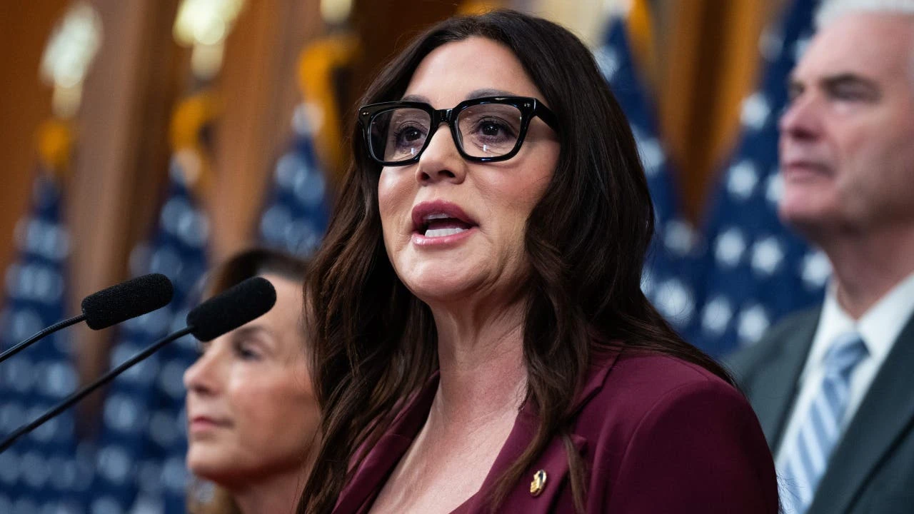 ਲੇਬਰ ਸਕੱਤਰ ਲੋਰੀ ਚਾਵੇਜ਼-ਡੀਰੇਮਰ ਨੇ ਦਿੱਤਾ ਅਸਤੀਫਾ