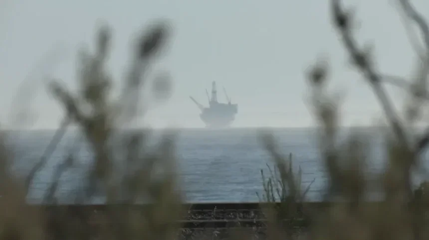 ਟ੍ਰੰਪ ਸਰਕਾਰ ਦੇ ਤੇਲ ਉਤਪਾਦਨ ਮੁੜ ਚਾਲੂ ਕਰਨ ਦੇ ਦਾਅਵੇ ਤੇ UC ਸੰਤਾ ਬਾਰਬਰ ਦੇ ਪ੍ਰੋਫੈਸਰ ਦੀ ਖੋਜ