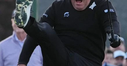 ਗੈਰੀ ਪਲੇਅਰ ਨੇ ਟਾਈਗਰ ਵੁਡਜ਼ ਨੂੰ ਦਿਤੀ ਸਲਾਹ: 'ਚਾਲਕ ਲੈ ਲਓ'