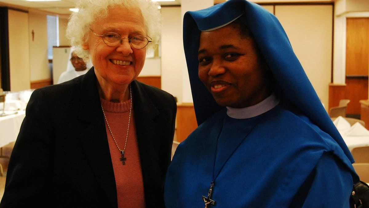 ਡੈਸ ਮੋਇਨਜ਼ ਦੀ 'ਸ਼ਰਨਾਰਥੀਆਂ ਦੀ ਮਾਂ' ਸਿਸਟਰ ਪੈਟ ਸ਼ੇਰਰ ਦਾ 92 ਸਾਲ ਦੀ ਉਮਰ ਵਿੱਚ ਸਦਮੇ ਵਾਲਾ ਦਿਹਾਂਤ