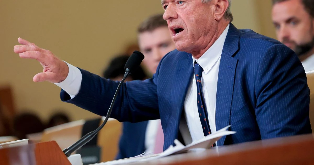 ਰਾਬਰਟ ਕੇਨੇਡੀ ਜੂਨੀਅਰ ਨੇ ਖੁਦ ਨੂੰ ਖਸਰਿਆਂ ਦੇ ਫੈਲਾਅ ਤੋਂ ਦੂਰ ਕੀਤਾ