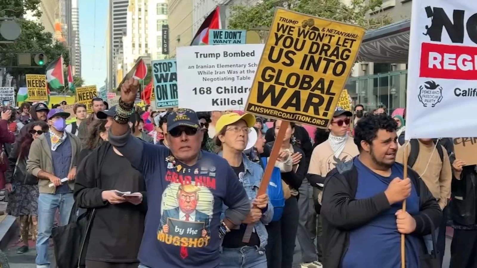 ਬੇ ਏਰੀਆ ਦੇ ਇਰਾਨੀ ਸਥਾਨੀ ਜੰਗ ਖਿਲਾਫ਼ ਪ੍ਰਦਰਸ਼ਨ ਲਈ ਇਕੱਠੇ ਹੋਏ