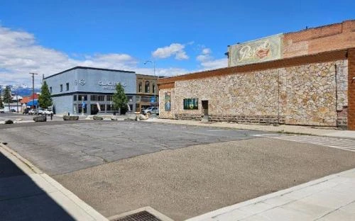 ਬੇਕਰ ਸਿਟੀ ਵਿੱਚ ਚੋਰਟ ਪਲਾਜ਼ਾ ਬਣੇਗਾ ਇਸ ਗਰਮੀ