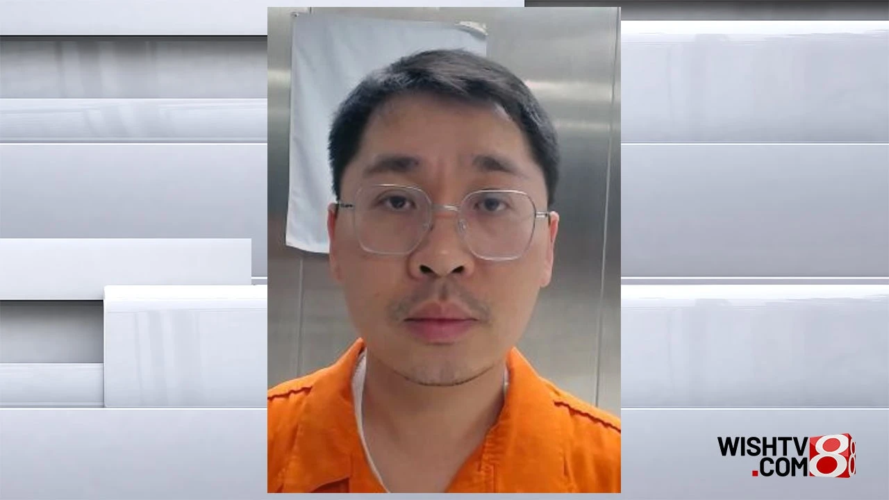 ਪੁਰਾਣੇ IU ਰਿਸਰਚਰ ਨੂੰ E. coli DNA ਦੇ ਤਸਕਰੀ ਲਈ ਸਜ਼ਾ