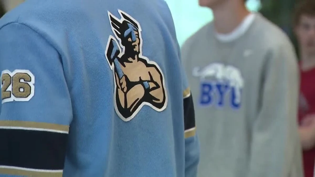 ਵੇਸਟਲੇਕ ਸਕੂਲ ਵਿੱਚ ਥੋਰ ਦਾ ਦਿਨ ਅਤੇ ਸਕੂਲੀ ਜੋਸ਼ ਦਿੱਖਾ