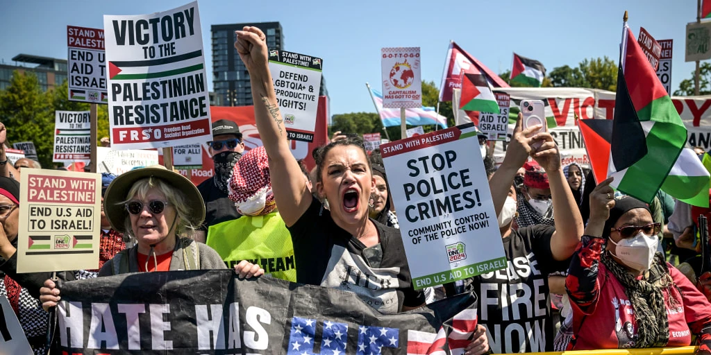 ਡੈਮੋਕਰੇਟਿਕ ਪਾਰਟੀ 'ਚ AIPAC ਤੇ ਵੱਡਾ ਝਿੜਪ, ਲੋਕ ਖਰਚੇ ਤੇ ਧਿਆਨ ਦੇ ਰਹੇ