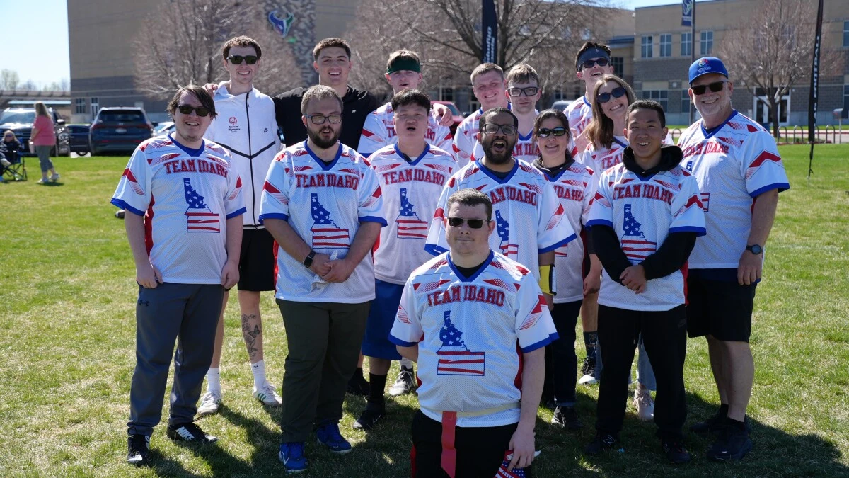 ਬੇਅਰਜ਼ ਦਾ ਕੋਲਸਟਨ ਲਵਲੈਂਡ ਦਿੱਤਾ ਸਪੈਸ਼ਲ ਓਲੰਪਿਕਸ ਨੂੰ ਸਹਾਰਾ