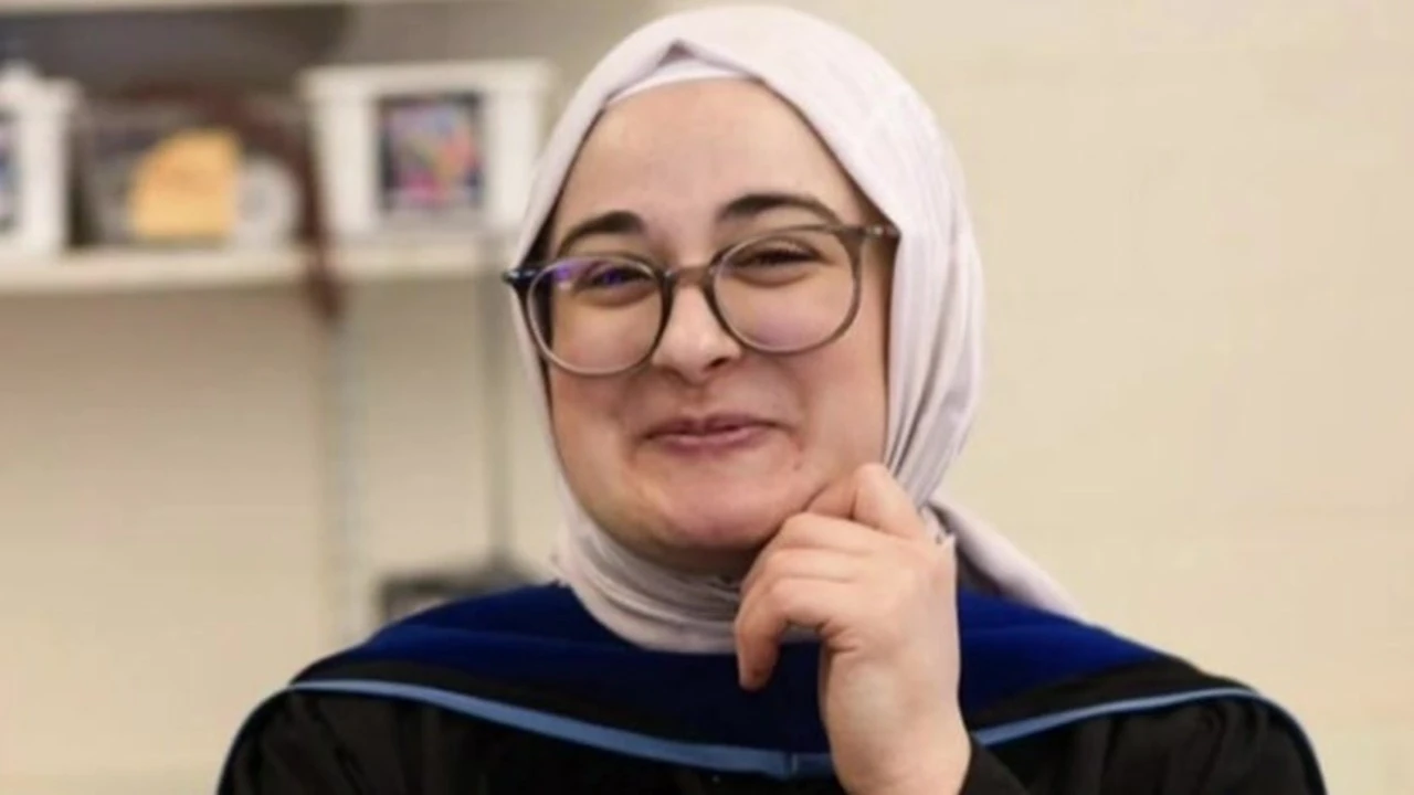 ਟਫਟਸ ਯੂਨੀਵਰਸਿਟੀ ਦੀ ਵਿਦਿਆਰਥਣ ਟਰਕੀ ਵਾਪਸ ਜਾਂਦੀ ਹੈ