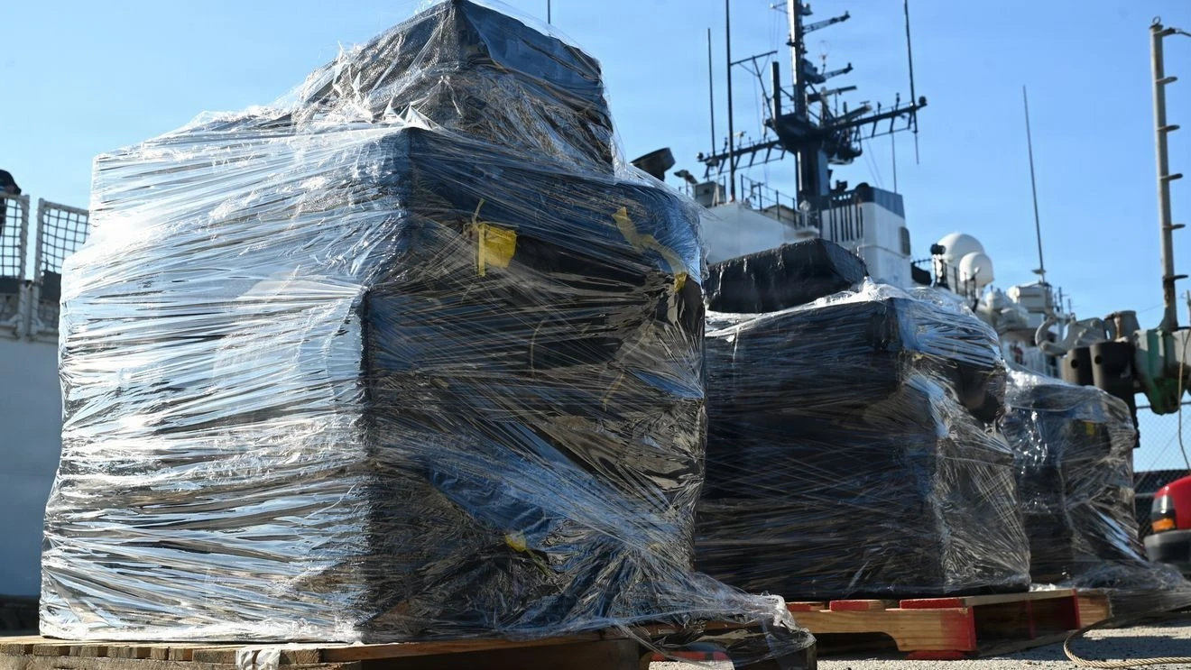 ਅਮਰੀਕੀ ਕੋਸਟ ਗਾਰਡ ਨੇ ਪੋਰਟ ਏਵਰਗਲੇਡਜ਼ 'ਚ 53 ਮਿਲੀਅਨ ਡੋਲਰ ਦੀ ਕੋਕੇਨ ਜਬਤ ਕੀਤੀ