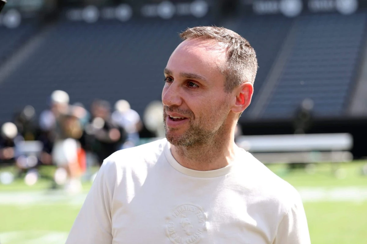 ਫੈਨੈਟਿਕਸ ਦੀ ਤੇਜ਼ ਵਾਧਾ ਤੇ ਵੱਡੀ ਆਲੋਚਨਾ