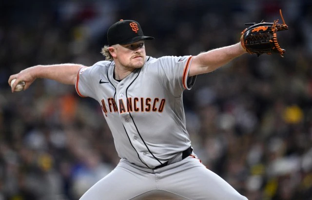 ਲੋਗਨ ਵੈੱਬ ਦੀ ਹਿੰਮਤ ਨਾਲ ਜਾਇੰਟਸ ਨੇ ਪੈਡ੍ਰੋਜ਼ ਨੂੰ ਹਰਾਇਆ