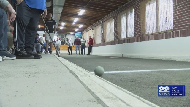 ਵੈਸਟ ਸਪ੍ਰਿੰਗਫੀਲਡ ਵਿੱਚ ਬੌਚੇ ਮੁਕਾਬਲਾ, ਪੀੜ੍ਹੀਆਂ ਇਕੱਠੀਆਂ ਹੋਈਆਂ