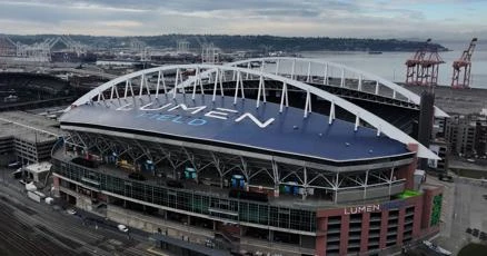 ਅਮਰੀਕੀ ਮਹਿਲਾ ਫੁੱਟਬਾਲ ਟੀਮ ਨੂੰ ਲੂਮੇਨ ਫੀਲਡ 'ਤੇ ਨਵਾਂ ਘਾਸ ਵੇਖਣ ਨੂੰ ਮਿਲਿਆ