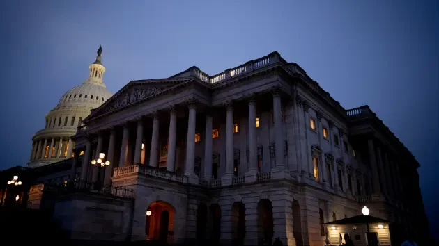 ਕਾਂਗ੍ਰੇਸ ਵਾਪਸੀ ਨਾਲ ਇਰਾਨ ਯੁੱਧ ਤੇ ਤੇਜ਼ ਵਿਵਾਦ ਤੇ ਮੈਂਬਰਾਂ ਦੀ ਬਰਖਾਸ਼ਤਗੀ ਦੇ ਮਾਮਲੇ