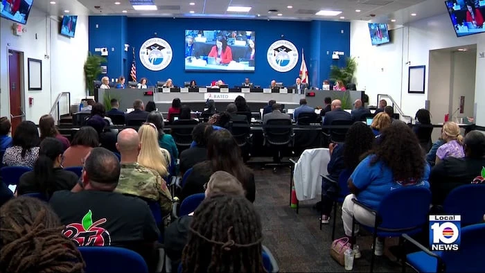 ਸਕੂਲ ਬੋਰਡ ਨੇ ਨੌਕਰੀਆਂ ਦੀ ਕਟੌਤੀ ’ਤੇ ਵੋਟ ਮੂੜ੍ਹ ਲਈ