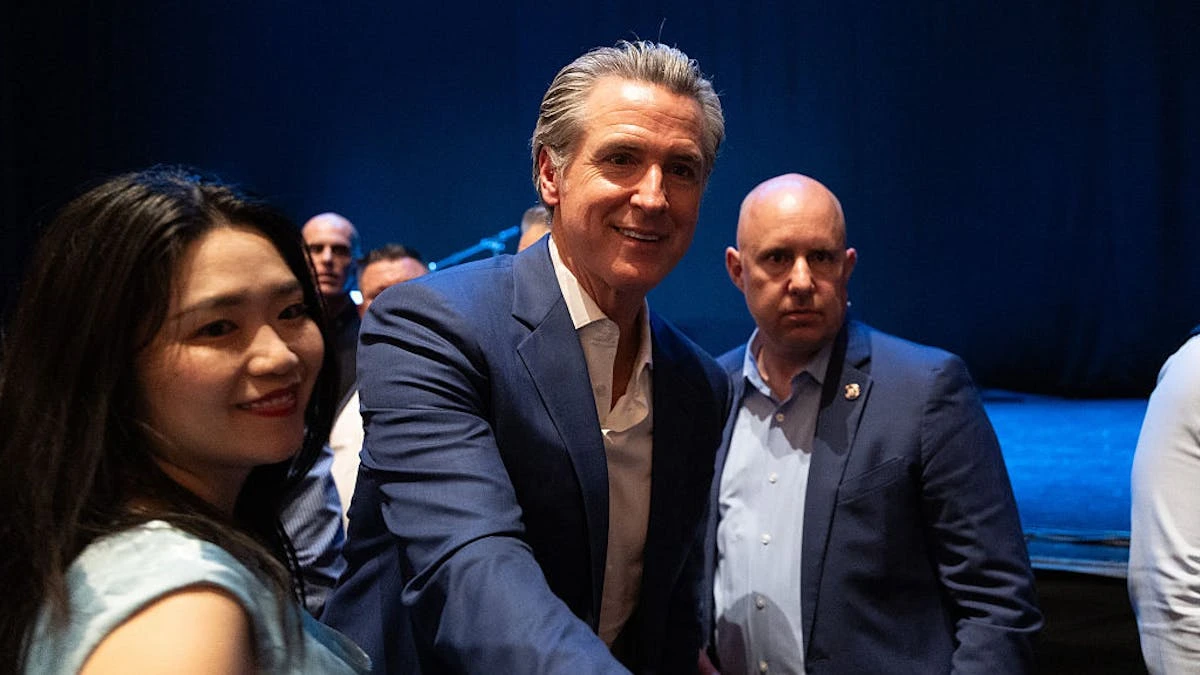 ਗੈਵਿਨ ਨਿਊਸਮ ਦੀ ਕਿਤਾਬ ਵੱਡੀ ਮਾਤਰਾ ’ਚ ਖ਼ੁਦ ਖਰੀਦੀ ਗਈ