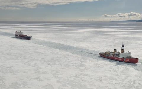 ਅੰਟਾਰਕਟਿਕਾ ਤੋਂ ਕੋਸਟ ਗਾਰਡ ਦਾ ਤਾਕਤਵਰ ਆਈਸਬ੍ਰੇਕਰ ਵਾਪਸ ਆ ਗਿਆ