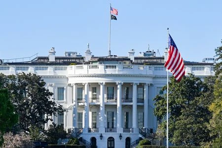 ਵਾਈਟ ਹਾਊਸ ਨੇ ਹਮਲੇ ਲਈ ਰਾਜਨੀਤਕ ਬੋਲਚਾਲ ਨੂੰ ਦੋਸ਼ ਦਿੱਤਾ