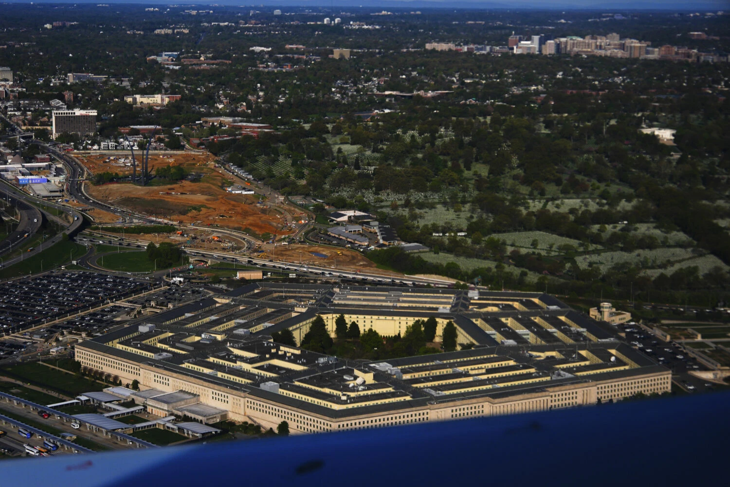 ਪੈਸਿਫਿਕ ਸਾਗਰ ਵਿੱਚ ਬੋਟ 'ਤੇ ਹਮਲਾ, 2 ਮਰੇ