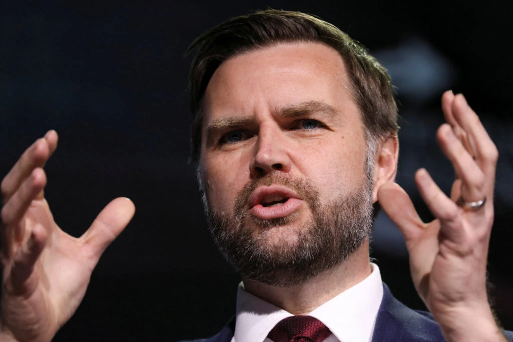 ਵਾਈਸ ਪ੍ਰੈਜ਼ਿਡੈਂਟ ਵੈਂਸ ਨੇ ਪੋਪ ਲੀਓ ‘ਤੇ ਕੀਤੇ ਸਾਵਧਾਨ ਰਹਿਣ ਦੀ ਗੱਲ